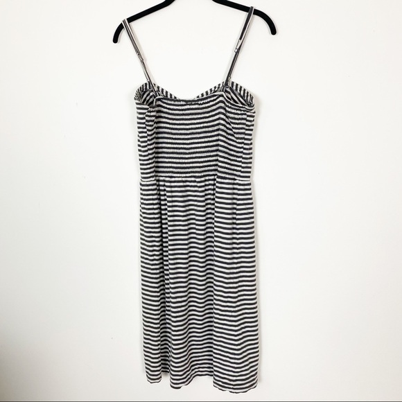 THE PYRAMID COLLECTION Corset Striped Dress Medium - Picture 5 of 7